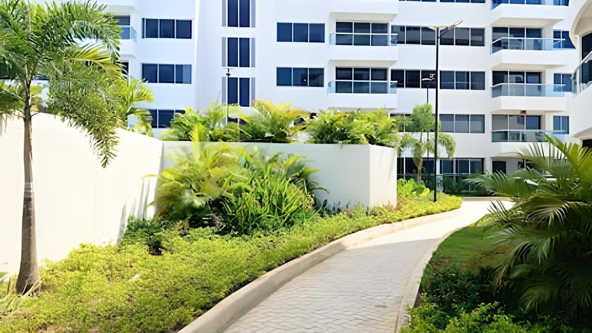 A Estrenar: Apto Familiar Con Patio Privado 2h/2b