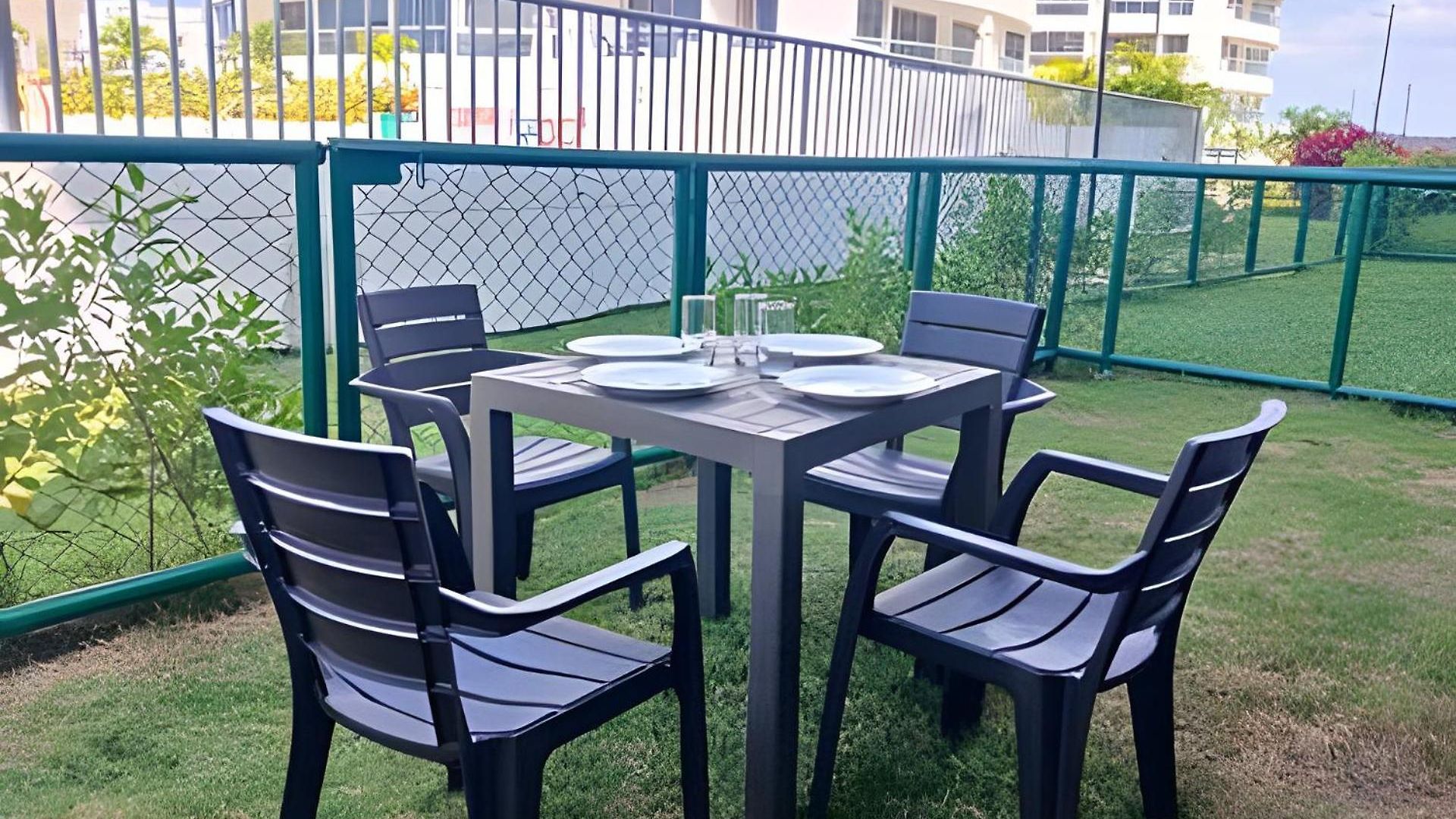 A Estrenar: Apto Familiar Con Patio Privado 2h/2b *