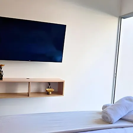 Apartamento A Estrenar: Apto Familiar Con Patio Privado 2h/2b