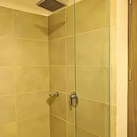 Apartamento A Estrenar: Apto Familiar Con Patio Privado 2h/2b