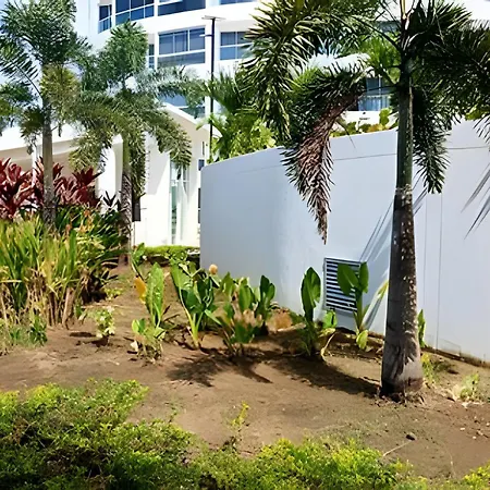A Estrenar: Apto Familiar Con Patio Privado 2h/2b Cartagena