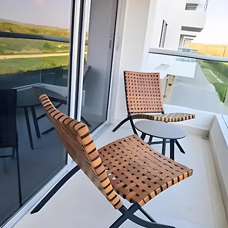 A Estrenar: Apto Familiar Con Patio Privado 2h/2b Cartagena